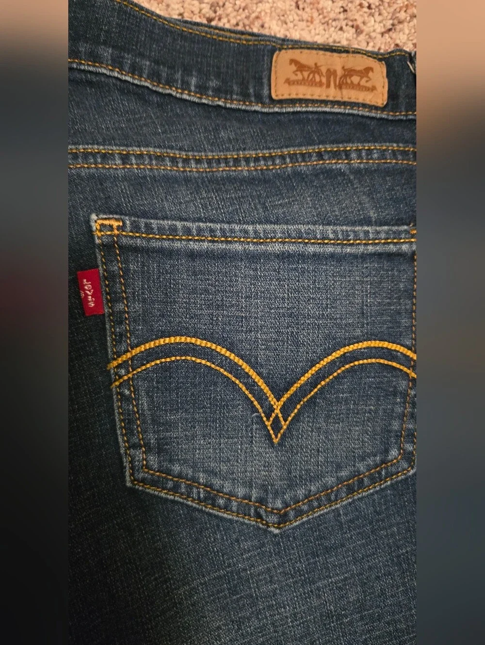 Levis 524 Too Superlow Jeans Womens Sz 9 Straight - Picture 3 of 8